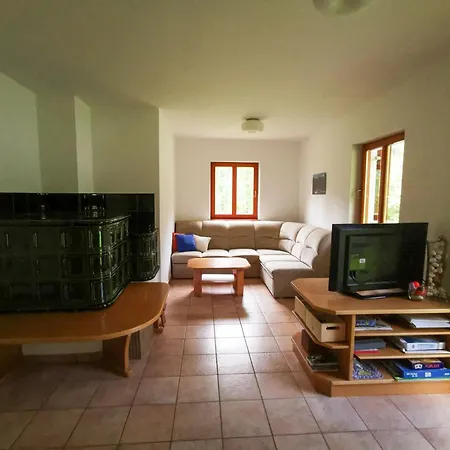 House With A View - Lepena Valley Gasthof