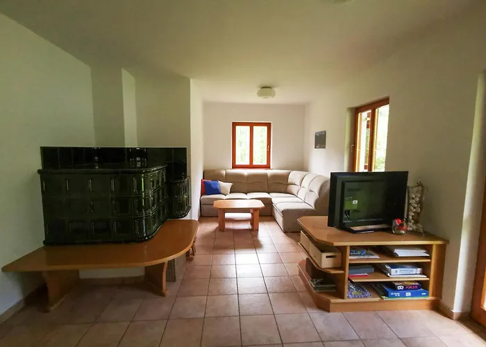 House With A View - Lepena Valley Gasthof